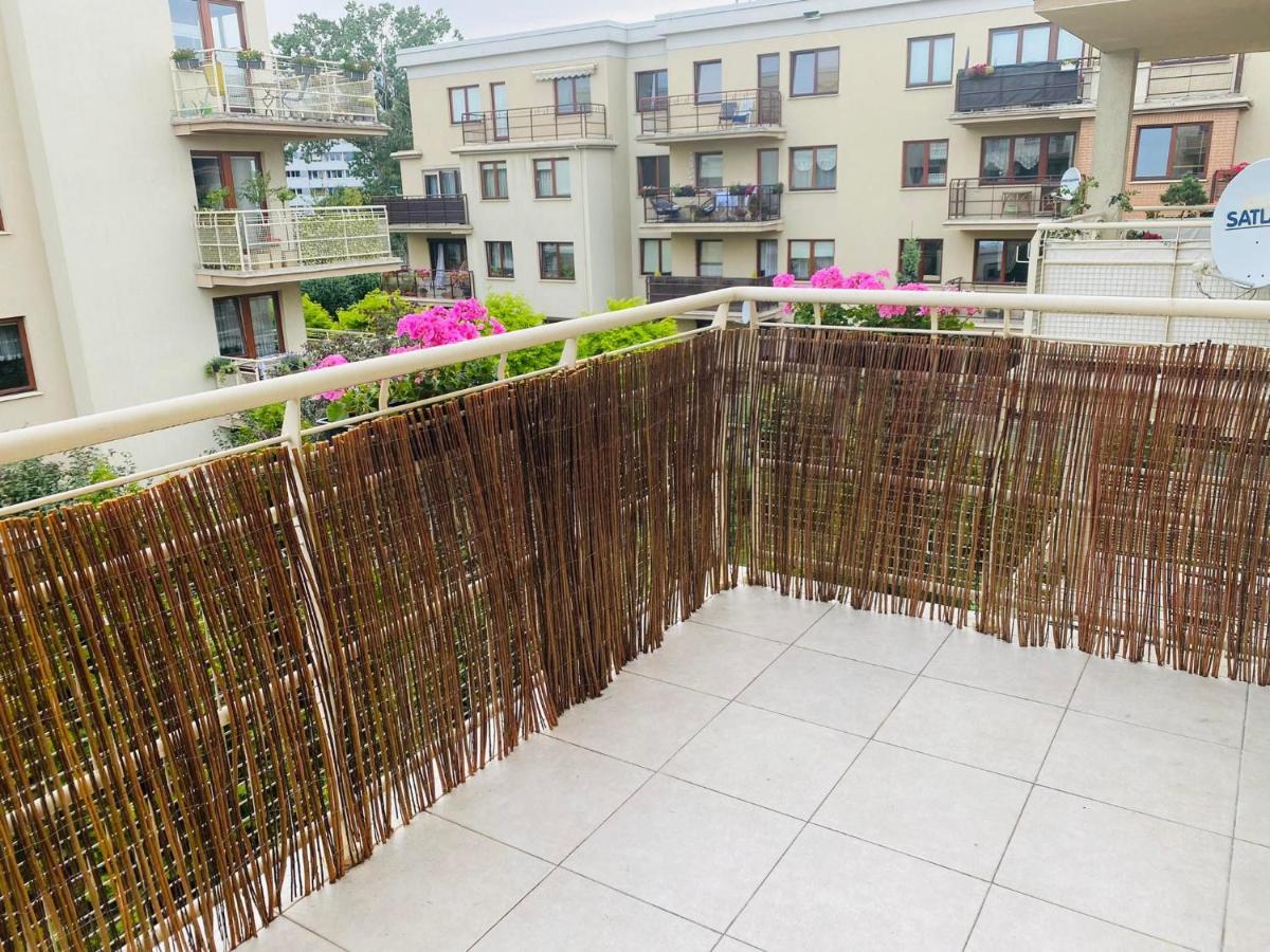 Wakacyjny Apartament Blisko Plazy. Gdańsk Exterior foto